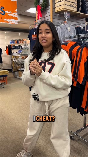 Hope College Bookstore on Instagram: "Top 5 Gifts Under $25 - What are yours?👀🎁"