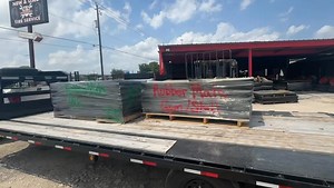 What’s wrong with this picture? | Ima Survivor Donkey and Farm Animal Sanctuary