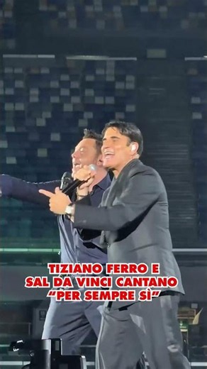 Tiziano Ferro and Sal Da Vinci sing "Per sempre sì" - RTL 102.5