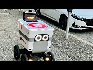 Pizza hut Robot Delivery in Vancouver