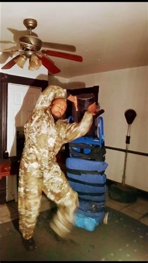 Dragonborns Friday night Wingchun training. #wingchun #shorts #selfdefense #martialarts