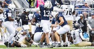 Nittany Lion Fans Honor Tony Rojas as Player of the Villanova Game