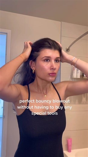 Hotel Hair Dryers vs. DIY Blowout: A Guide to Perfect Bouncy Hair