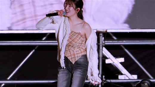 權恩妃 KWONEUNBI @ 260318 圓光大學 4K full fancam