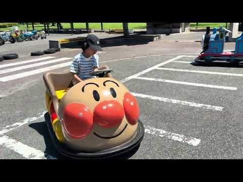 アンパンマンの仲良しドライブアンパンマン(山の音楽家)