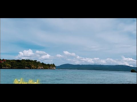 Tourism : A relaxing trip along the beauty of Meliura Beach, Raha South East Sulawesi