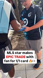 This is incredible 🥹 MLS star Kelvin Yeboah traded a fan the jersey off his back for his own 1/1 card ❤️ | Topps