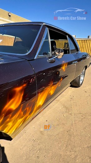 Can you guess the exact year of this Chevy Chevelle Malibu — Drop your guess in the comments — let’s see who really knows their classics. 🔥 #ChevelleMalibu #ClassicChevelle #ChevyMuscle | RJ fbreels car show