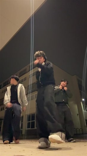 @Ryan @wiggitywacks_ | TAG DC #jamesamess | collide dance