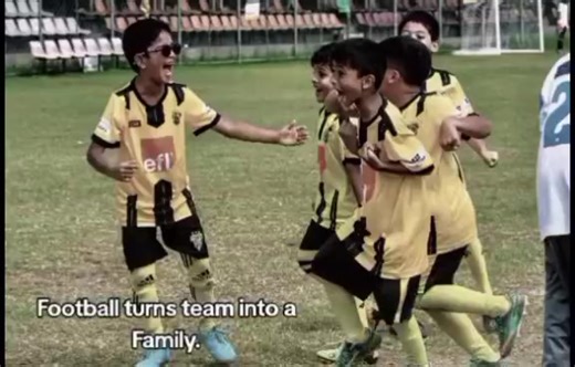 More than a team, we are a family ⚽💛 Growing together on and off the pitch.🔥