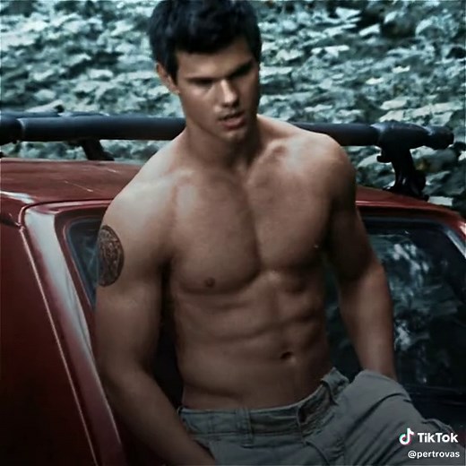 Jacob Black Twilight Transformation: Furry to Fine | Bella, Jasper, Edward