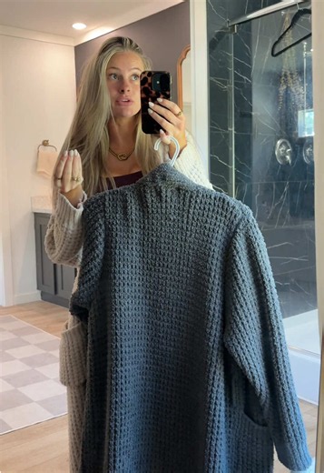 THE ROBE!!!! everyone alwayssss is curious about it! Yall know where to find it, it’s been in stock!