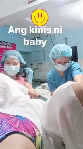 The First Cry of a Newborn Baby 🥹 | Emotional Delivery Room Moment