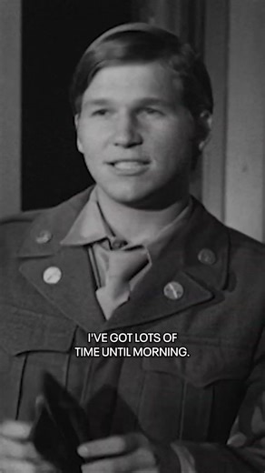 No one wants to go to the theater anymore 📽️ #TheLastPictureShow (1971) | TCM