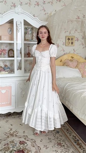 🤍 Eyelet lace cottagecore midi dress that screams soft countryside romance #lacemade #lacemadedress