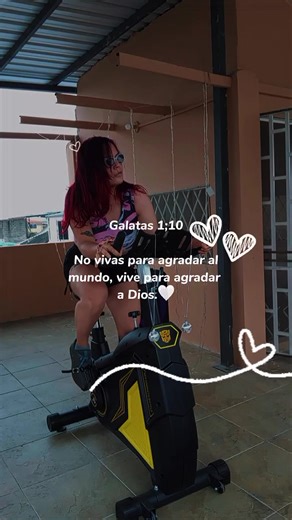 No vivas para agradar al mundo; vive para agradar a Dios. Cada decisión, cada paso, cada esfuerzo que haces con fe cuenta más que cualquier aprobación externa. Confía en Su guía, sigue tu camino y mantén el corazón firme. Cuando buscas agradar a Él, todo lo demás encuentra su lugar🤍 #CapCut #Dios #fyp #parati #viral