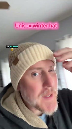 Look at this winter hat I got off TikTok Shop! It’s knitted for comfort and style, and the inside