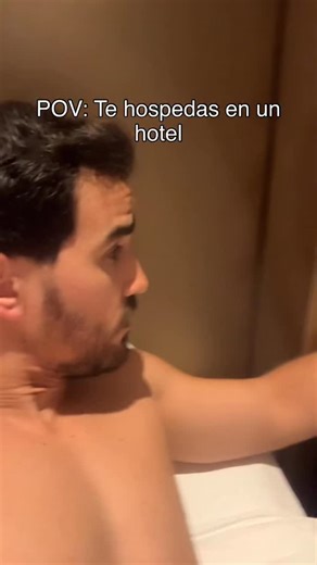 Juan Bethencourt | No existe la oscuridad.. | Instagram