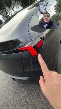 🙌 Come cambiano i fari e fanali di #Tesla #ModelY Standard