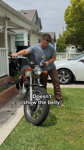 Join the Fresh Clean Threads movement! We're crafting the perfect fit for nearly everyBODY, from our bestselling tees and hoodies to our comfortable bottoms. Discover the difference quality makes and upgrade your wardrobe today. | Fresh Clean Threads