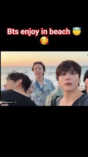 bts enjoy in beach 😇😁😇🥰💜❤