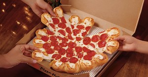 Pizza Hut's New Pizza Features Crust Bowls That Are Stuffed With Cheese