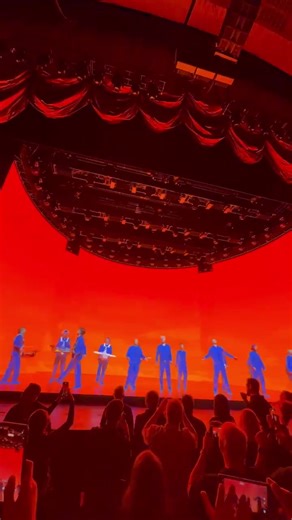 🕺 'Who Is the Sky?' is the new album and tour from the inimitable David Byrne, set for a sold out 3Arena headliner next month, and returning for a spectacular Summer concert at St. Anne's Park in Dublin! 🎟️ Tickets available now bit.ly/David-Byrne-TM | MCD