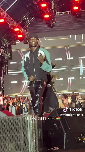 Reggie Osei's Electrifying Performance at Revival Concert