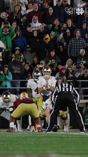 Ain’t that just the best player in the country 💚☘️ Love struck 🫶 #GoIrish☘️ | Notre Dame Football