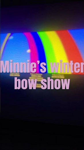 Come take a trip with me Minnie’s winter bow show
