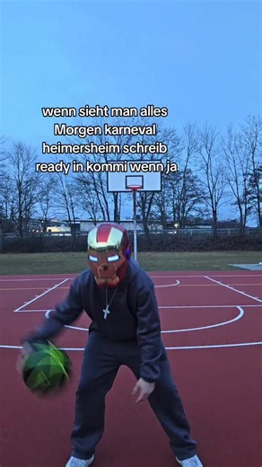 Leonardo_🏀 on Instagram: "Auf diese #basketball #streetball #karneval #karneval2026 #ironman"