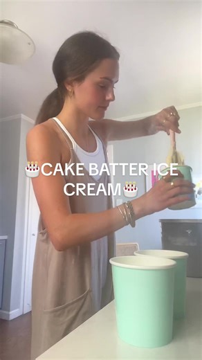 How to Make Delicious Cake Batter Ice Cream at Home!