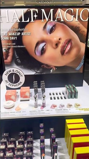 Half Magic Eyeshadow Singles ✨The sparkle, the pigments 😍 #sephora