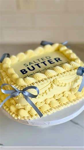 Dominique (Nika) Spencer, A Whisk Worth Tasting LLC on Instagram: "🧈 Birthday cake of my dreams sponsored by @theofficial_kootek 💛💛💛 I used a 9x13 cake cut in half to achieve the 2 layer rectangle shape, and just a couple drops of yellow into SMBC for that beautiful butter yellow 😍😍 My favorite @theofficial_kootek tools made this cake so easy & fun to make! ⭐️ Aluminum turntable ⭐️ 12 inch wrapped cake drum ⭐️ Fondant smoother, icing scraper & offset spatula ⭐️ Piping tips: K53 for wavy ru