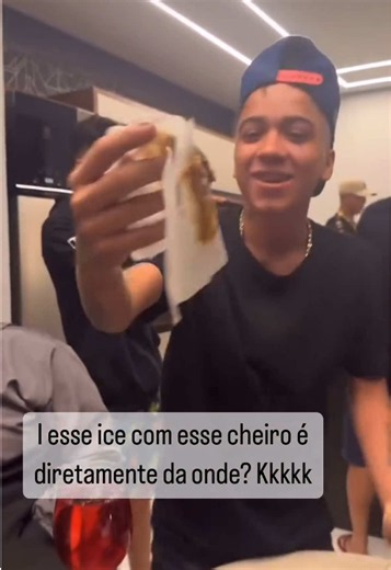 Cheiro De 💩 kkkk #explorer #foyou #viral #viralvideo #fyp