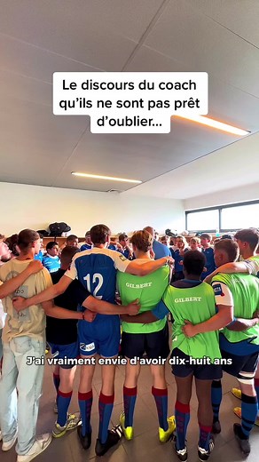 Discours puissant avant la finale de rugby junior