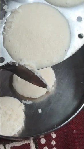 How to Make Fluffy Idlis | Traditional South style ✨️ Soft Idlis Every Time