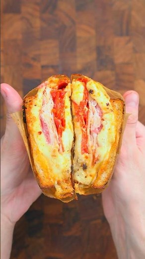 Grilled Ham & Cheese med Soltorkad Tomat & Pestomayo 🥪