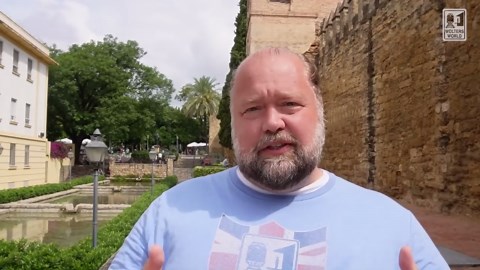 6 Low Key Travel Safety Hacks