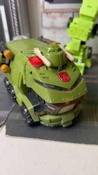 TRANSFORMER of the day #transformers #stopmotionanimation #toys #toy #bulkhead #fun #autobots