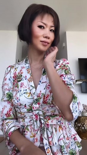 You asked and here is the version for women over 50 who slay in their joggers. Before I hit 50, I used to wear makeup and color my gray hair to feel pretty, but deep down, I lacked confidence and felt unhappy. Now, at 52, I rock my joggers and embrace my gray hair and wrinkles , feeling happier and more confident than ever before. Aging has given me a newfound sense of self-love and confidence that I never experienced before. I don’t care about conforming to society’s beauty standards or what ot