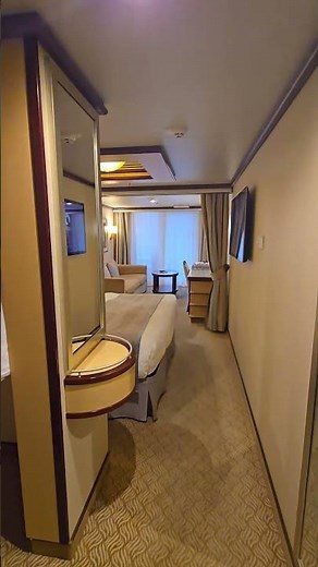 Royal Princess Mini-Suite A519
