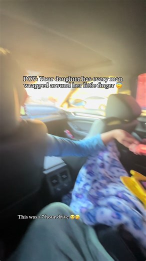 Their bond 🫶🏻 #daughter #family #travel #sandiego #modesto | family travel