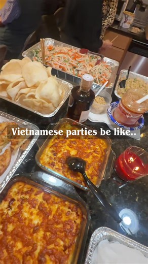 The food is the best.🙏🏻🙏🏻🙏🏻 #vietnamese #food #love