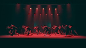 Tradition depuis quelques années déjà, les élèves de la concentration danse de la 5e secondaire ont participé au tournage d'une vidéo dans laquelle leur talent incroyable permet de transmettre toutes les émotions vécues lorsqu'un jeune vit une peine d'amour. Félicitations à la responsable de la concentration Marie-Hélène Mayer, à son équipe et à tous les élèves pour cette belle réussite!❤ | Collège St-Jean-Vianney