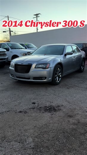 2014 Chrysler 300 S Overview and Features