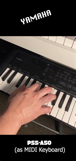 YAMAHA PSS-A50 as MIDI Keyboard - "The Penguins / Earth Angel" intro cover
