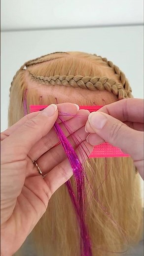 How to Add Hair Tinsel the Easy Way #hairtinsel #christmashairstyles