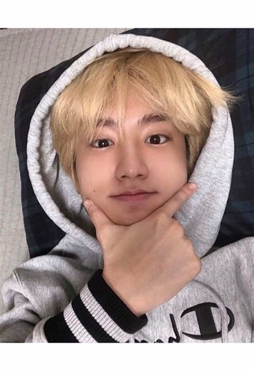 Amor Infinito por Jisung: Uma Declaração de Sentimentos