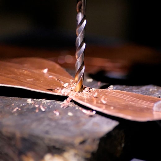 712K views · 962 reactions | Rose That Don't Need Water | Bored Panda Art | Facebook